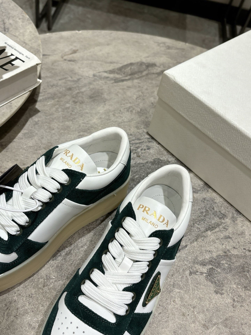Pra*a sneakers